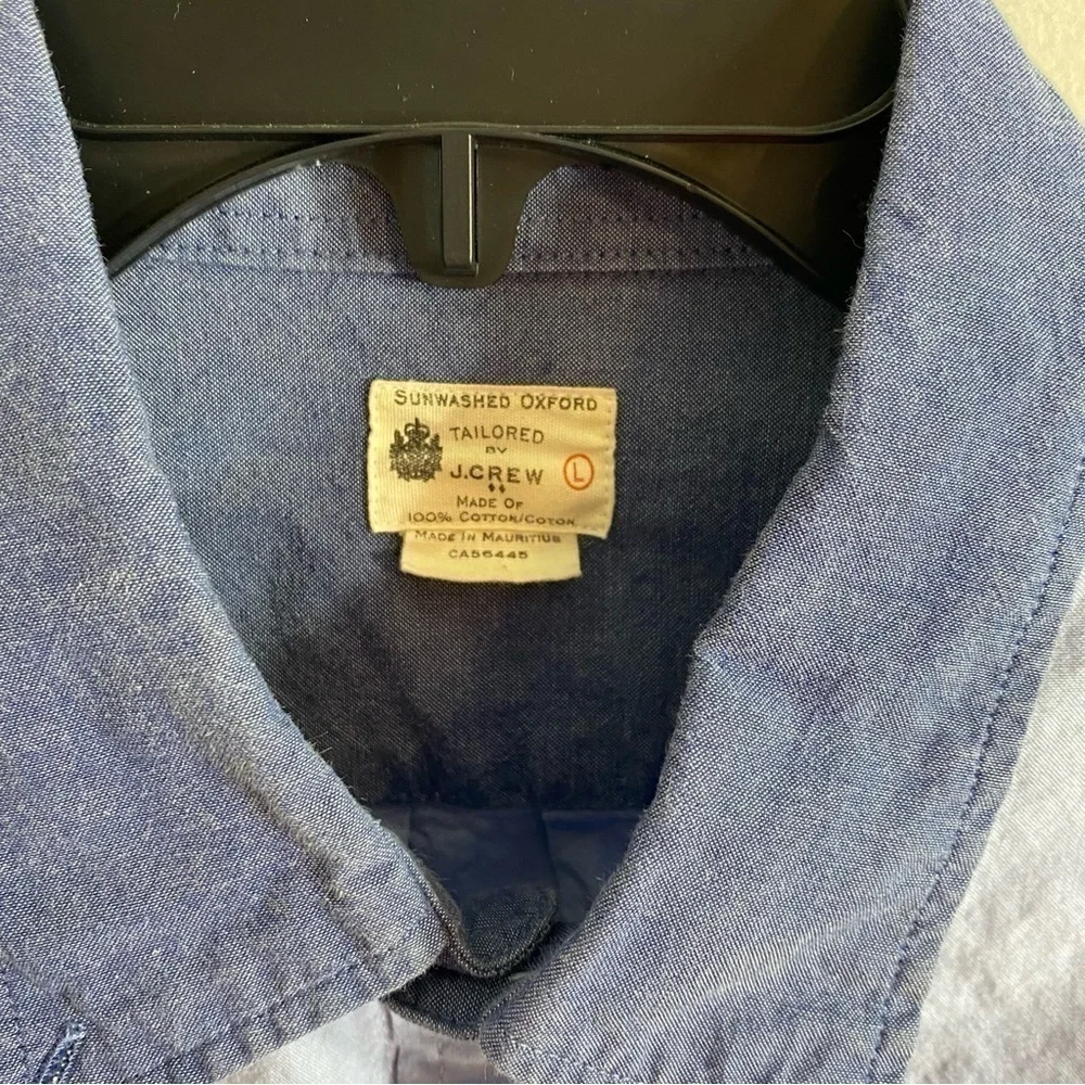 J.Crew Sunwashed Oxford Tailored Button Down Shirt Large Blue Colorblock Pocket